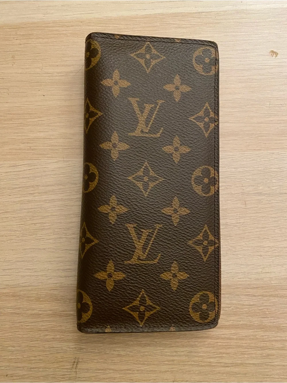 Louis Vuitton Monogram Canvas Brazza Wallet